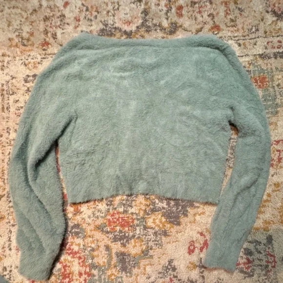 NWOT Aerie Soft Green Cropped Eyelash V-neck Button Up Cardigan Sweater - Picture 5 of 8